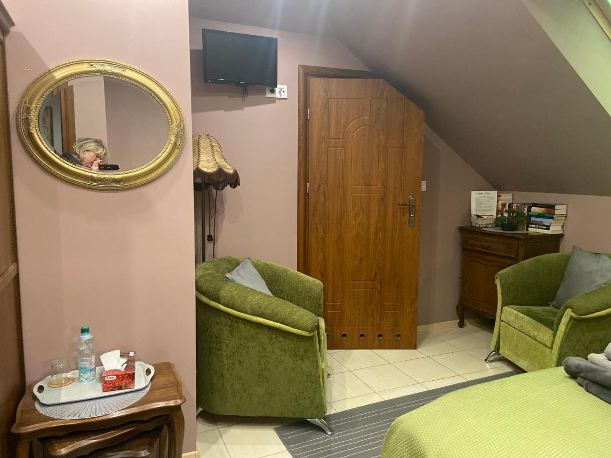 Medison Family Boutique B&B Kielce Exterior foto